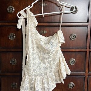 House of Sunny one shoulder top